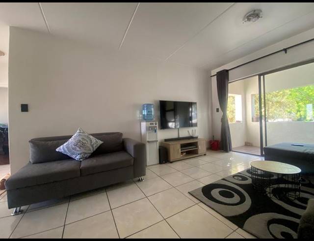 2 BEDROOM APARTMENT FOR SALE IN VORNA VALLEY
